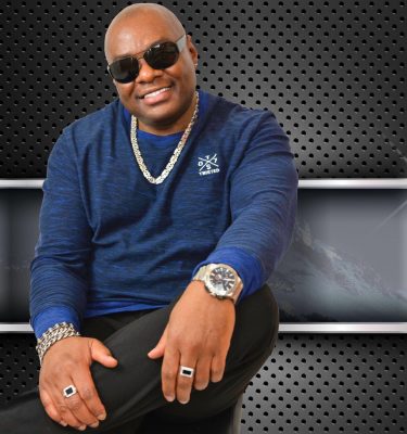 There's A Reason ft. Michael Gordon - Download